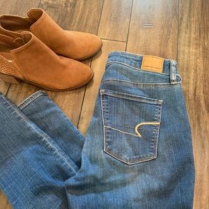 American eagle super high rise jegging size 8r
